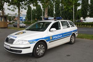 Slika PU_VS/O nama-fotke/auto_policija03.jpg